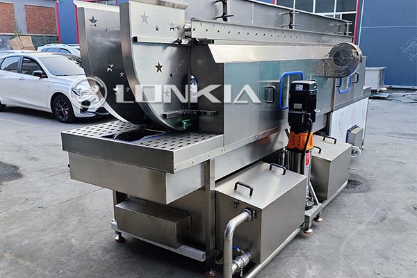 The World's Best Plastic Crates Washing Machine is in Dubai